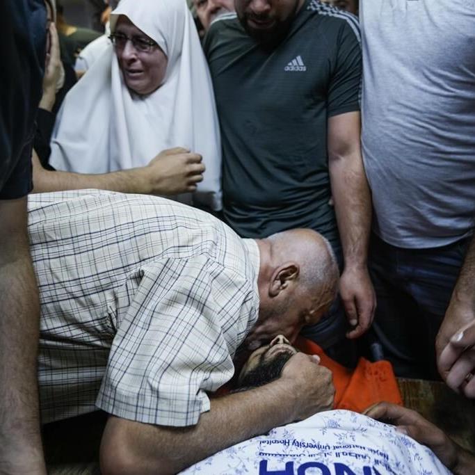 Palestinian man killed by Israeli troops during arrest raid in West Bank